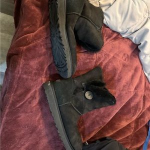 UGG Boots Size 10 Excellent Condition